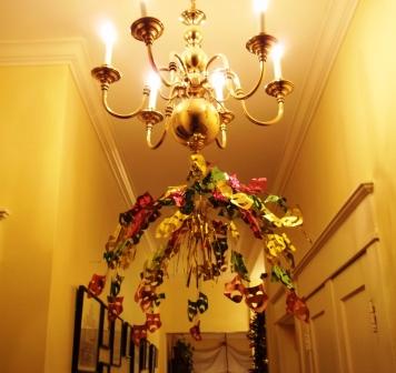 hall-chandelier